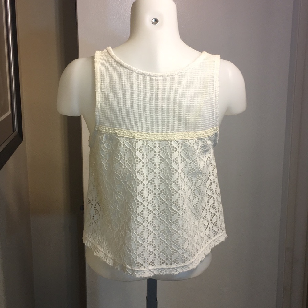 Like New Free People Lace Cropped top - Picture 7 of 8